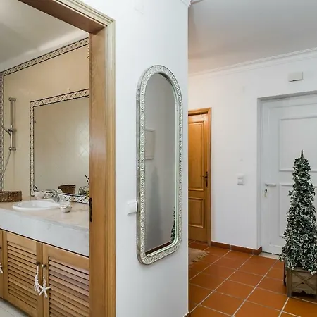 펜션 Burgo Dom Afonso V Golf & 프라이아델레이